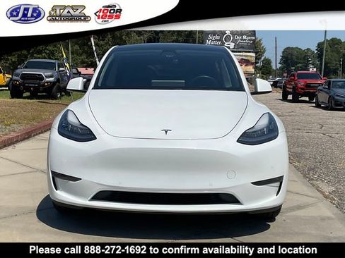 Used 2020 Tesla Model Y Long Range image 2