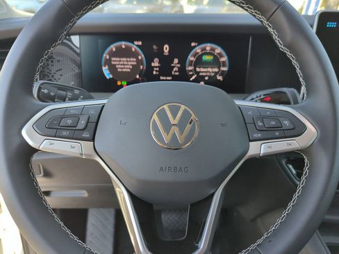 New 2026 Volkswagen Tiguan S image 37