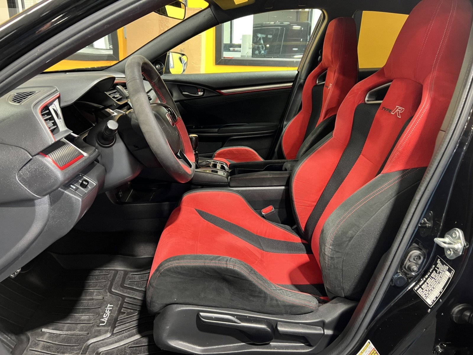 Used 2019 Honda Civic Type R image 15