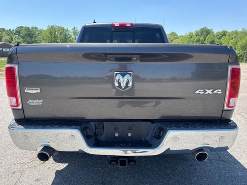 Used 2015 RAM 1500 Laramie w/ Convenience Group AWD/4WD image 4
