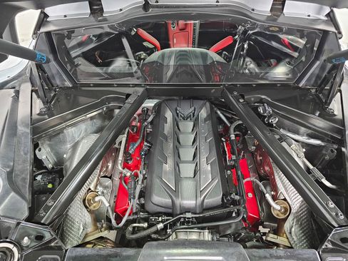 Used 2023 Chevrolet Corvette Stingray Premium Cpe w/ 3LT image 3