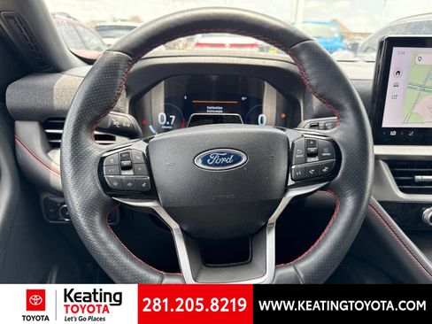 Used 2025 Ford Explorer ST-Line AWD/4WD image 16