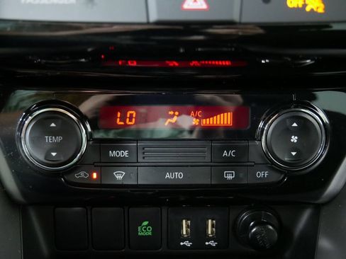 Used 2023 Mitsubishi Eclipse Cross LE AWD/4WD image 30