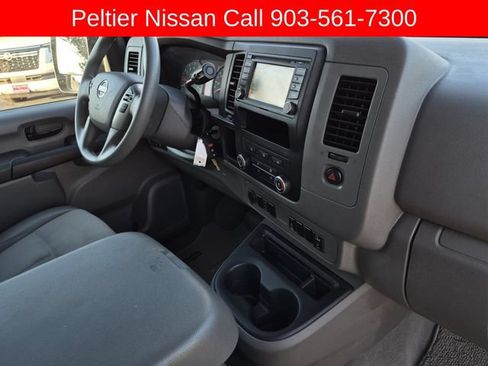 Used 2020 Nissan NV 3500 SV w/ Navigation Package RWD image 12