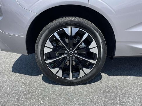 New 2026 Volvo XC60 B5 Plus w/ Protection Package Premier image 33