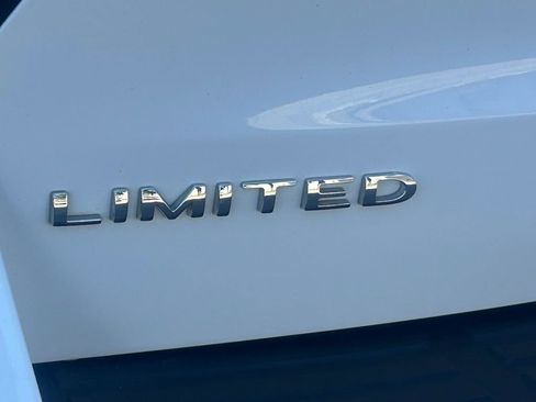 Certified 2023 Ford Expedition Limited image 25