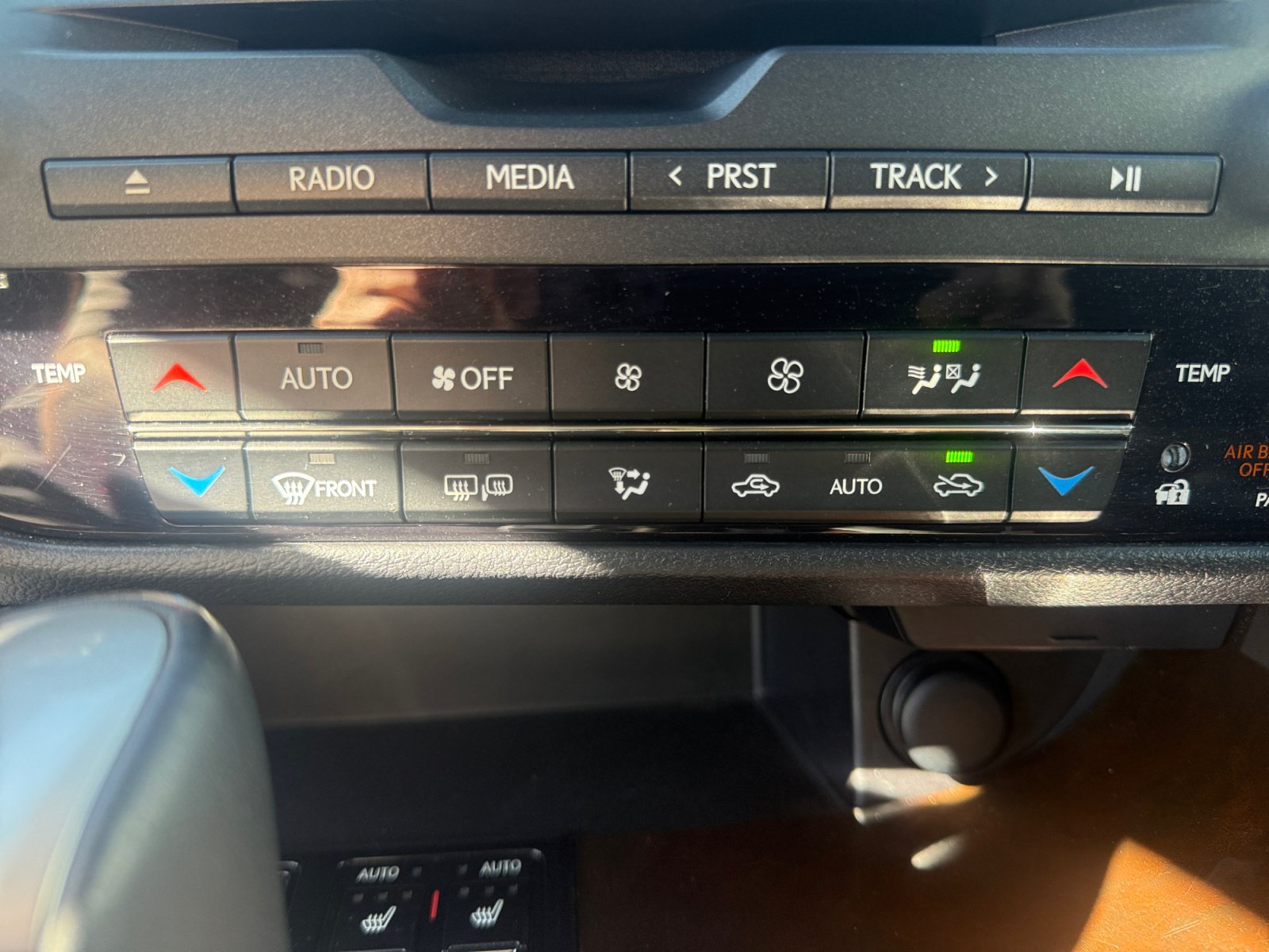 Used 2017 Lexus RX 350 AWD w/ Premium Package image 29
