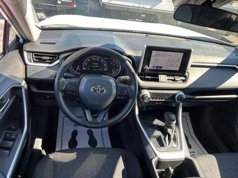Used 2024 Toyota RAV4 XLE image 26