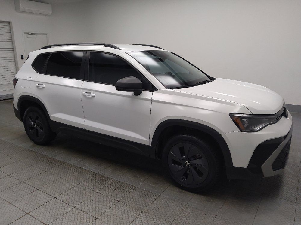 Used 2025 Volkswagen Taos S FWD image 11