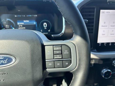 Used 2023 Ford F150 Lightning XLT AWD/4WD image 19