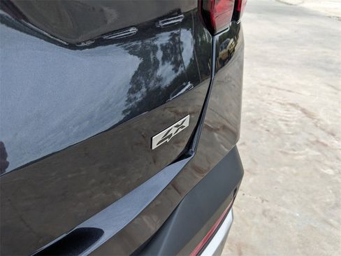 Certified 2025 Kia Sorento S w/ Panoramic Sunroof Package image 13