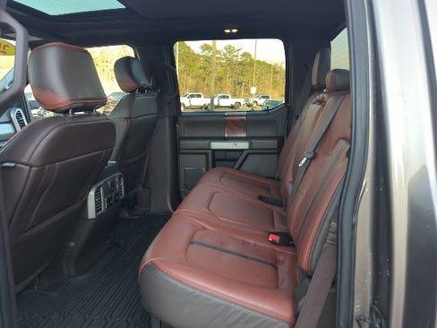 Used 2018 Ford F450 King Ranch w/ King Ranch Ultimate Package image 16