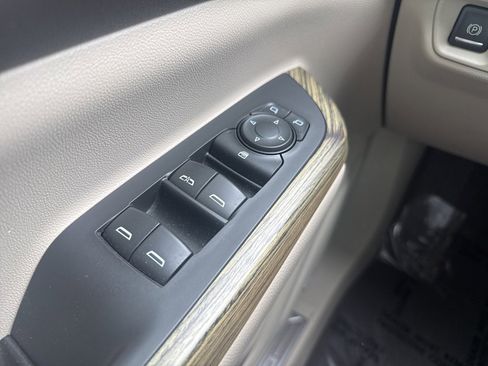 Used 2018 GMC Acadia Denali w/ LPO, Protection Package image 28
