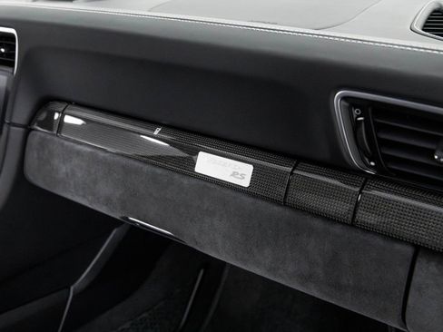 Used 2018 Porsche 911 GT2 RS image 39