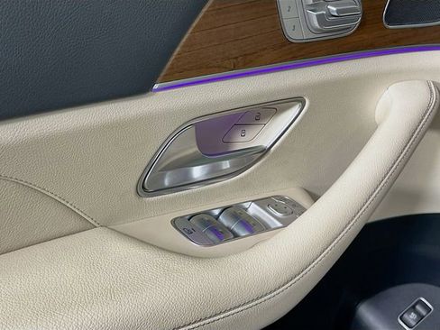 Used 2024 Mercedes-Benz GLE 350 4MATIC image 19