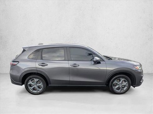 Certified 2026 Honda HR-V LX image 4