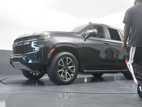 Used 2022 Chevrolet Tahoe Z71 w/ Luxury Package AWD/4WD image 72