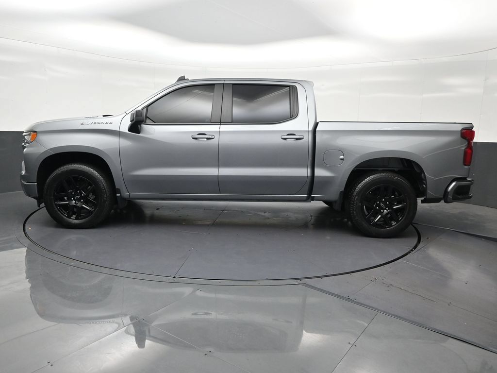 Used 2026 Chevrolet Silverado 1500 RST RWD image 2