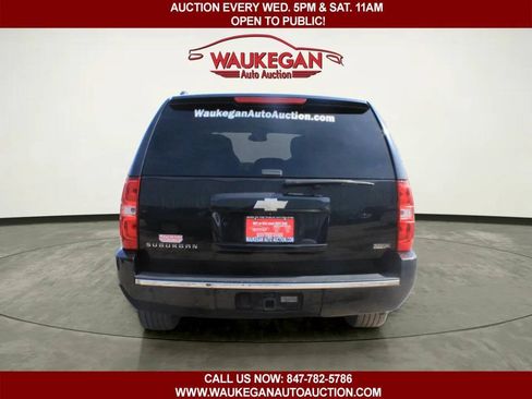 Used 2011 Chevrolet Suburban LTZ RWD image 5