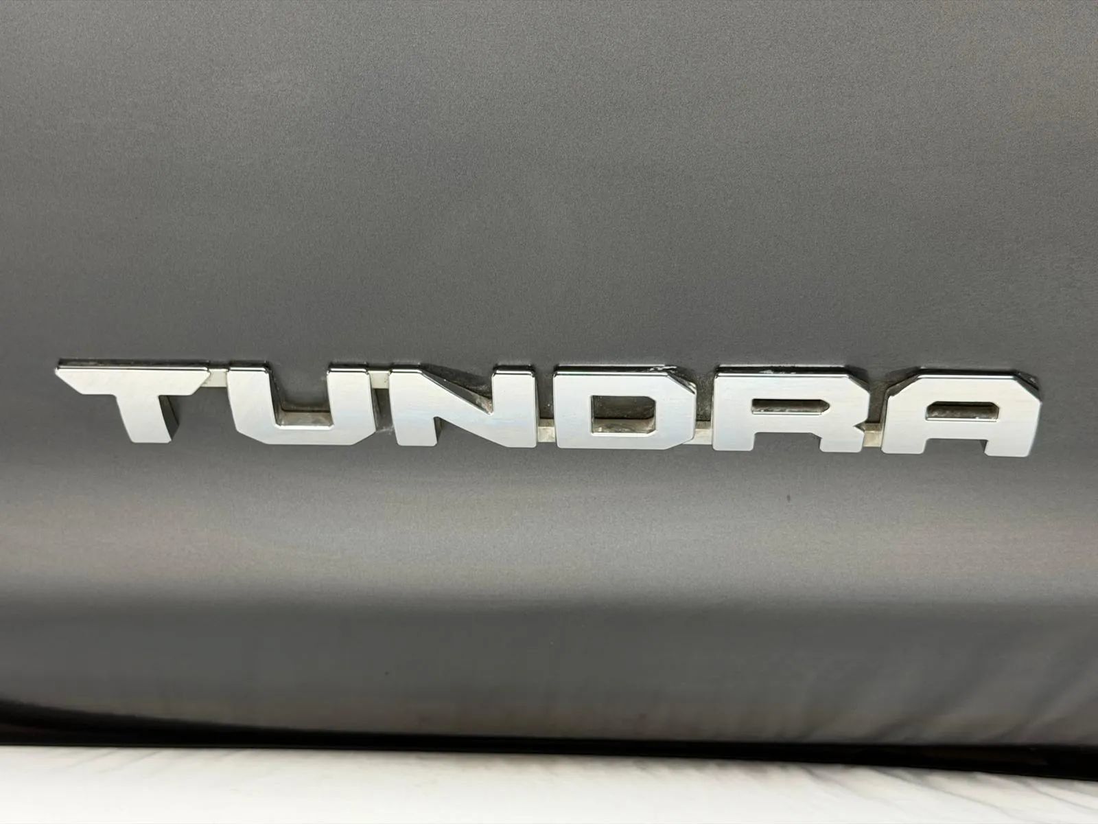 Used 2016 Toyota Tundra SR5 w/ SR5 Upgrade Package AWD/4WD image 9