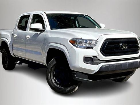 Used 2023 Toyota Tacoma SR image 2
