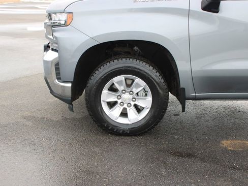 Used 2020 Chevrolet Silverado 1500 LT w/ Trailering Package image 18