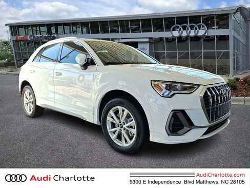 New 2025 Audi Q3 2.0T Premium image 1