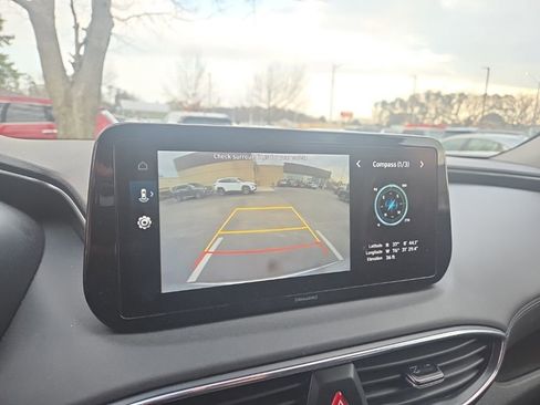 Used 2023 Hyundai Santa Fe SEL image 23