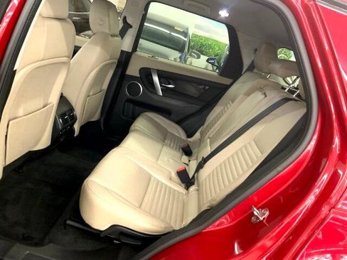 Used 2020 Land Rover Discovery Sport S image 12