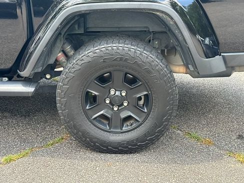 Used 2021 Jeep Gladiator Mojave AWD/4WD image 20