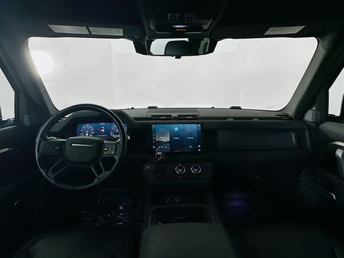 Used 2022 Land Rover Defender 110 X-Dynamic SE image 14