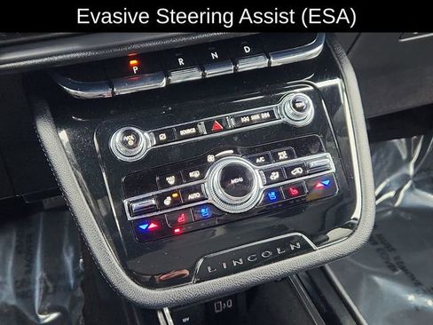 Used 2022 Lincoln Corsair Reserve w/ Equipment Group 201A image 45