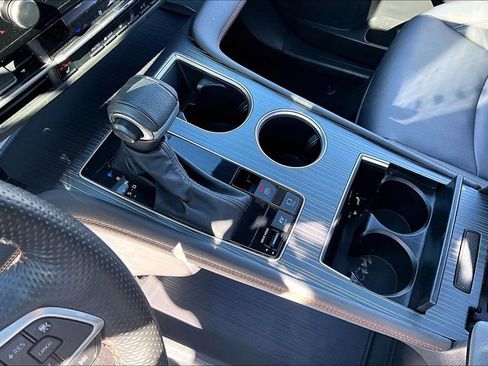 Used 2024 Toyota Sienna XSE image 17