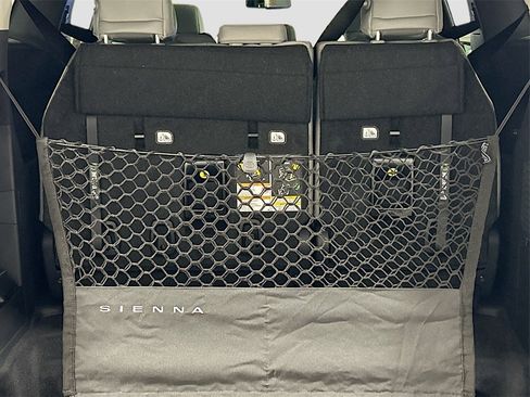 New 2026 Toyota Sienna XLE image 27