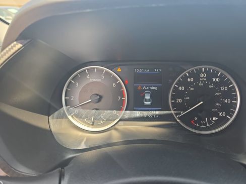 Used 2025 Nissan Sentra S FWD image 14