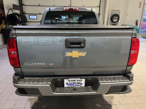 Used 2019 Chevrolet Colorado W/T w/ WT Convenience Package image 10