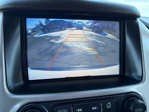 Used 2017 GMC Yukon SLT w/ Enhanced Security Package image 33