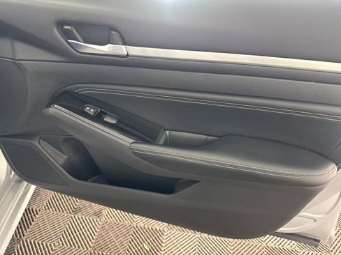 Used 2023 Nissan Altima 2.5 SL image 28