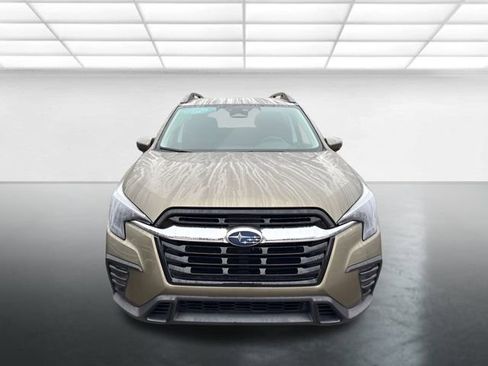 Used 2025 Subaru Ascent Premium image 4