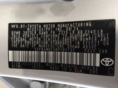 Used 2024 Toyota Corolla LE FWD image 33