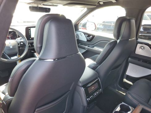 New 2026 Lincoln Aviator Black Label w/ Dynamic Handling Package AWD/4WD image 24
