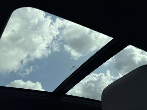 Used 2023 Chevrolet Blazer RS image 23