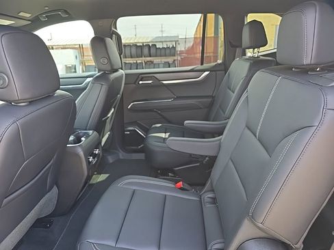 New 2026 GMC Acadia Elevation w/ Elevation Premium Package FWD image 16