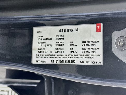 Used 2018 Tesla Model 3 Long Range RWD image 12