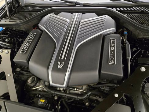 Certified 2022 Rolls-Royce Ghost Black Badge AWD/4WD image 28