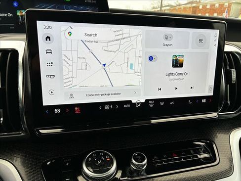 Used 2025 Ford Expedition Platinum w/ Stealth Performance Package image 12