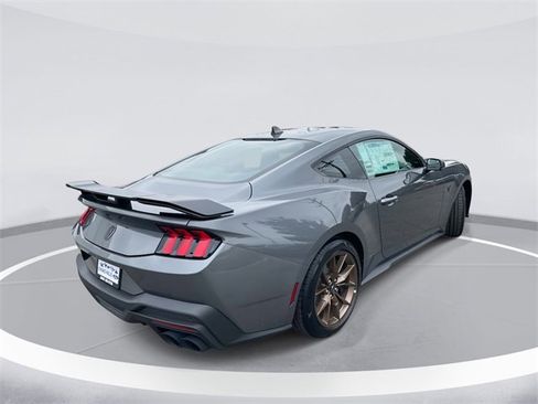 New 2025 Ford Mustang Dark Horse image 4