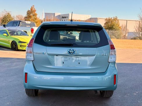 Used 2015 Toyota Prius V Two image 6