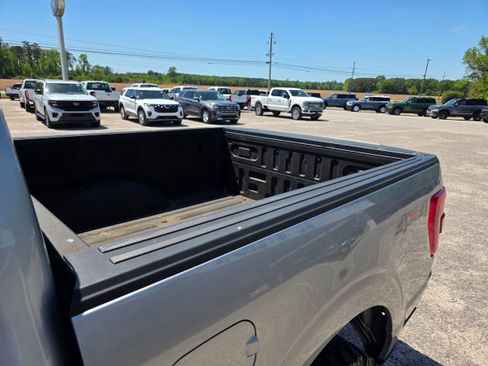 Used 2022 Ford F150 XLT w/ Equipment Group 302A High AWD/4WD image 15