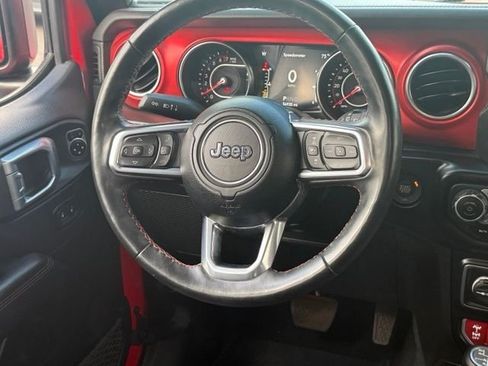 Used 2022 Jeep Wrangler Unlimited Rubicon w/ LED Lighting Group AWD/4WD image 21